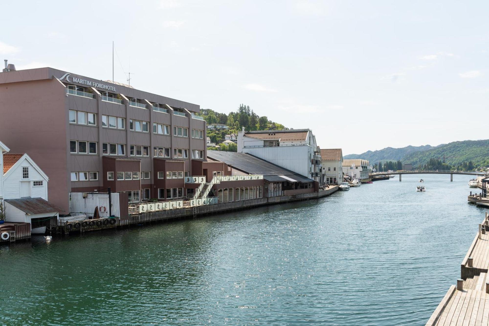 Maritim Fjordhotel 4*
